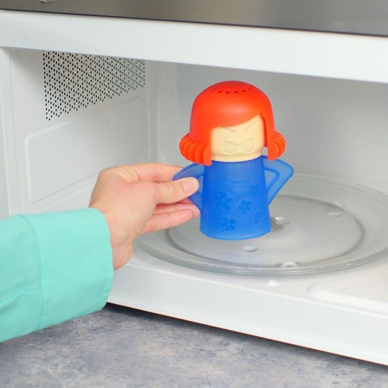 UnicunShop's tweet photo. Is your microwave looking scary? 😱 Let Angry Mama clean it! This hilarious steam cleaner makes scrubbing a thing of the past.  Get yours here: https://t.co/0I46428h9r #cleaninghacks #microwavecleaner #angrymama https://t.co/51WJS0n4o7