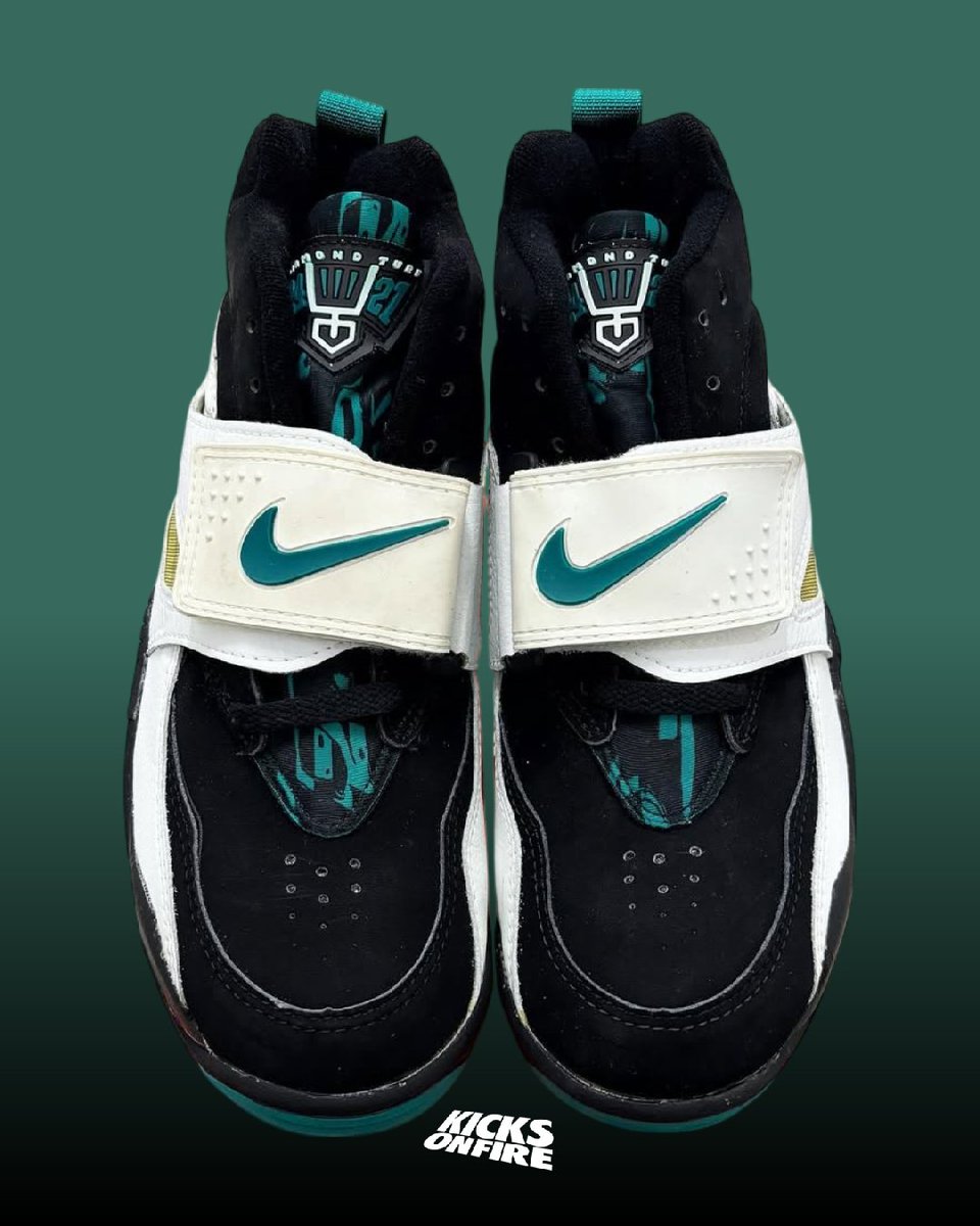 KicksOnFire tweet media
