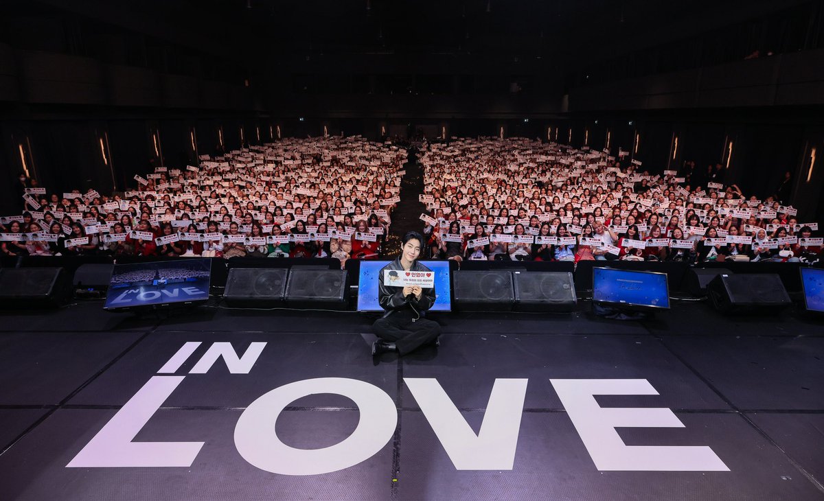 KNSTUDIO_now's tweet photo. 2024 - 25 HWANG IN YOUP FANMEETING TOUR [IN LOVE] in BANGKOK https://t.co/sv0LYHFjl2