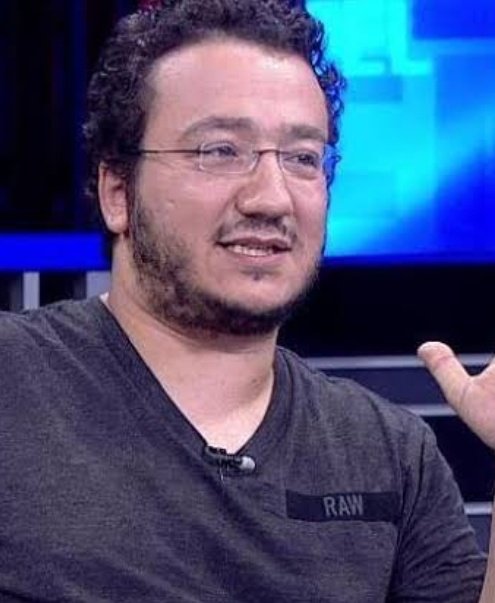MFernwehh's tweet photo. Oytun Erbaş ve Uğur Karakullukçu

İkisinin de birbirinden farkı yok tipleri bile aynı aq https://t.co/gSOu44RXP6