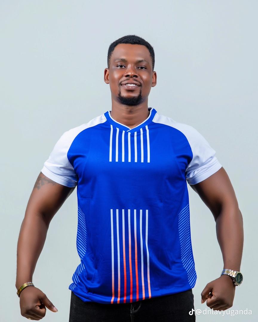 dnlavy's tweet photo. This festive season, stock up on Dnlavy Jerseys! 🎄
Wholesalers & retailers, get ahead of the New Year rush.
Order now! 📞 +256 742 448531
Don’t miss out!
#DnlavyJerseys #ClothingBrand #NewClothing #NewBrand https://t.co/xrCKdvphj9