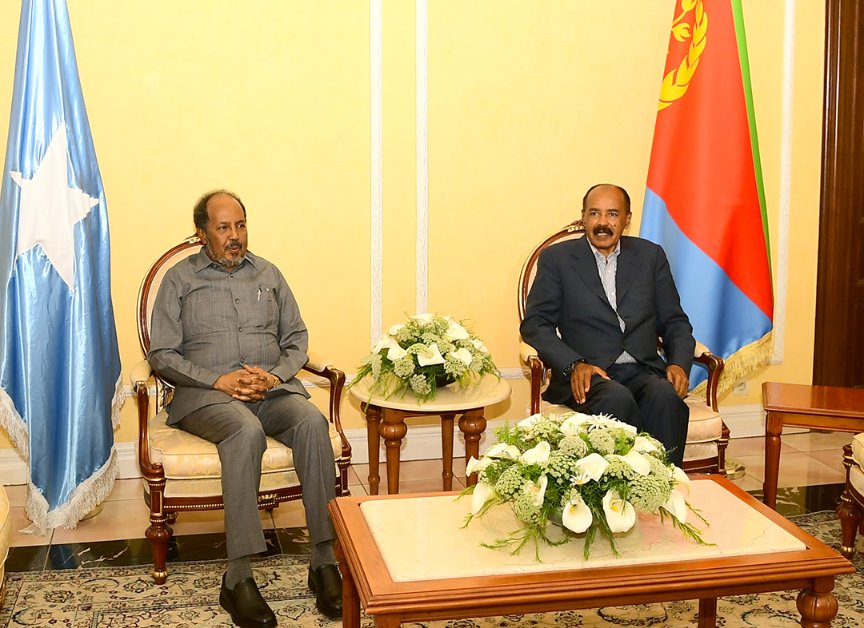 hawelti's tweet photo. As part and parcel of their regular consultations, President Isaias Afwerki and President Hassan Sheikh Mohamud held extensive discussions - yesterday evening at State House - on further consolidation of bilateral ties between the two sisterly countries as well as regional and international issues of mutual interest.

The two leaders underlined that as a great nation in the Horn of Africa, securing and guaranting Somalia's stability is pivotal for enduring regional peace and stability.  In this respect, the two leaders discussed, in greater depth, salient agendas that promote achievement of the desired objective. 

President Isaias elaborated on the imperative for the region to extricate itself from external interventions that often advance agendas of incubating & fomenting conflict and chaos in the region.  In the event, it is critical for the region to address and resolve its own challenges. 

President Isaias further reiterated that the Agreement reached at the Tripartite Summit between Eritrea, Somalia, and Egypt in Asmara, has no fundamental objectives other than the consolidatdion of existing and historical ties of cooperation; guaranteeing the peace and stability of Somalia; and more broadly, the promotion of the interests of the Horn of Africa and Red Sea regions.    

In a subsequent statement to the Eritrean Press, President Hassan S. Mohamud expressed his apprecation for Eritrea's contributions in the ongoing efforts for bolstering Somalia's National Army as well as related sovereign institutions, which are vital for the stability of Somalia as well as the Horn of Africa region.   President Hassan added that Somalia can glean useful benefits from Eritrea's vast experiences in the efforts to foster viable and robust partnerships.