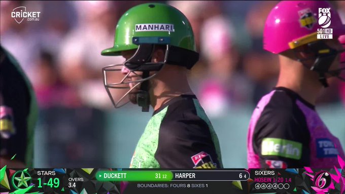 Ben Duckett is going off at the SCG - hitting Akeal Hosein for six fours in a row. 📹 Credits: Twitter/BBL