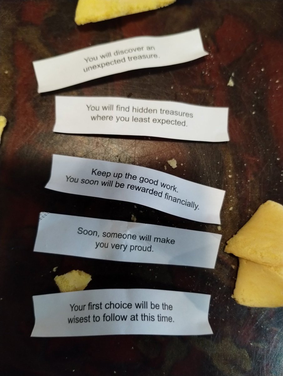 Jamie_Hickson's tweet photo. @dadmann_walking I smashed it up... Got 5 fortunes in one cookie. 🥠 https://t.co/IUfJBnJmLR