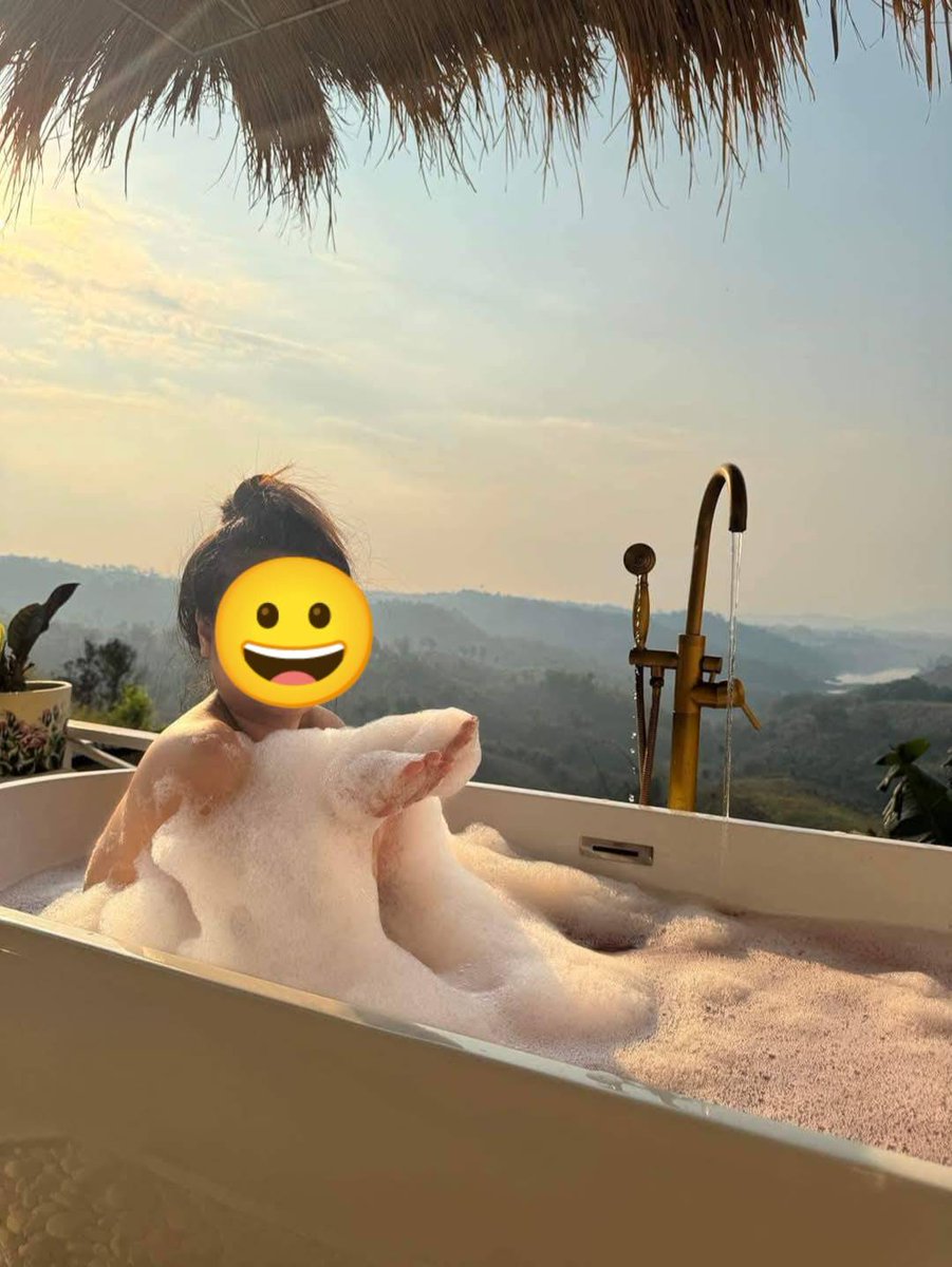 ขออนุญาตแนะนำตัวครับ

เราเป็นคู่  เลสได้ครับ​ 

M 35​ 176/47 &amp; F 32 165/65 
ชลบุรี​ ระยองคับ​ นัดดื่มทานอาหารทำความรู้จักกันได้ครับ​ คู่หรือ​ ญ​ เดี่ยวสนใจDM พูดคุยทำความรู้จักกันได้ครับ

#สวิงกิ้ง #คู่แลกไม่แลก #หญิงเดี่ยว