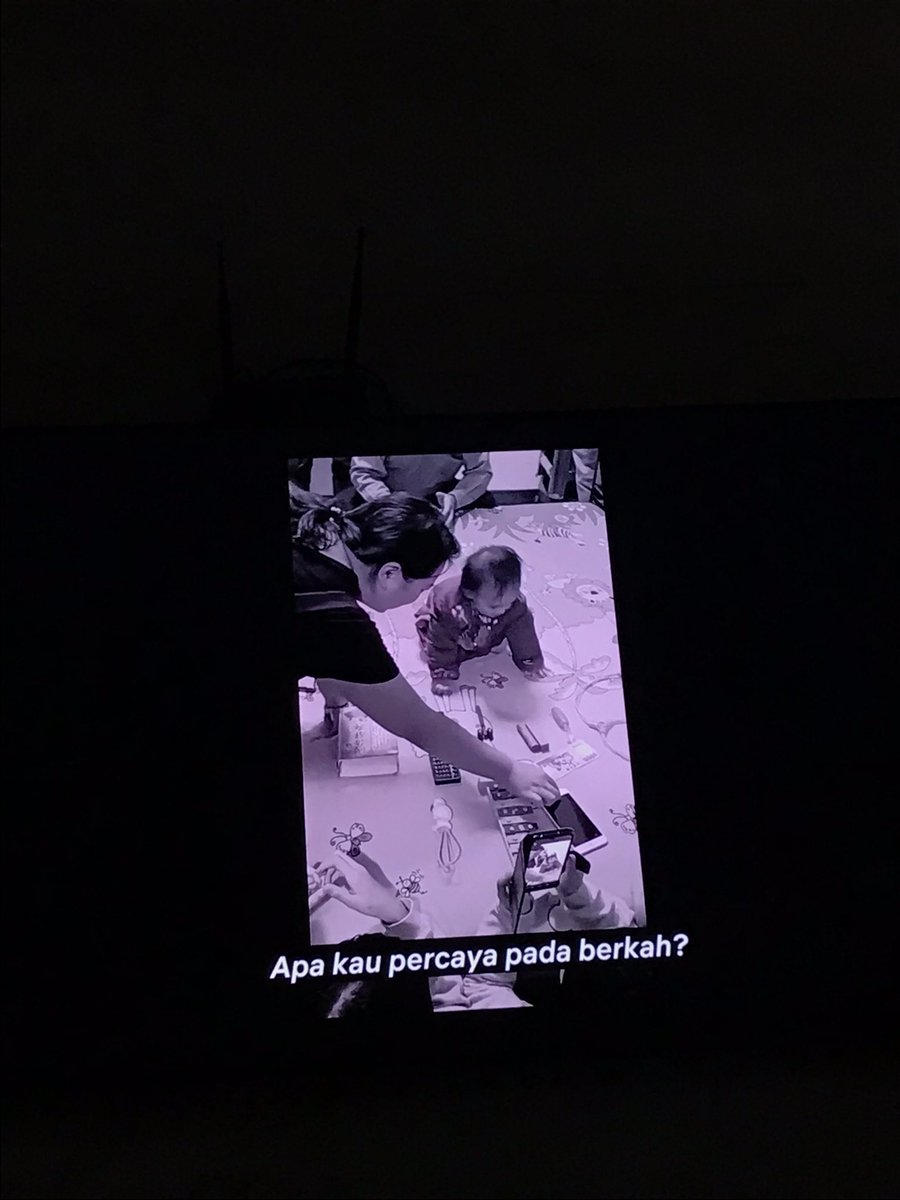 kucing item (@fushigurg) on Twitter photo 