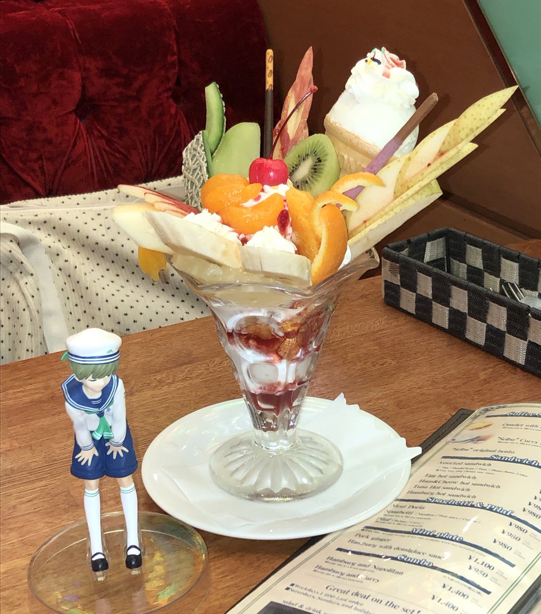 72시간동안 14끼 먹은 오타쿠들의 도쿄 타래 ...

📍시부야, 신주쿠, 긴자, 도쿄역, 롯폰기