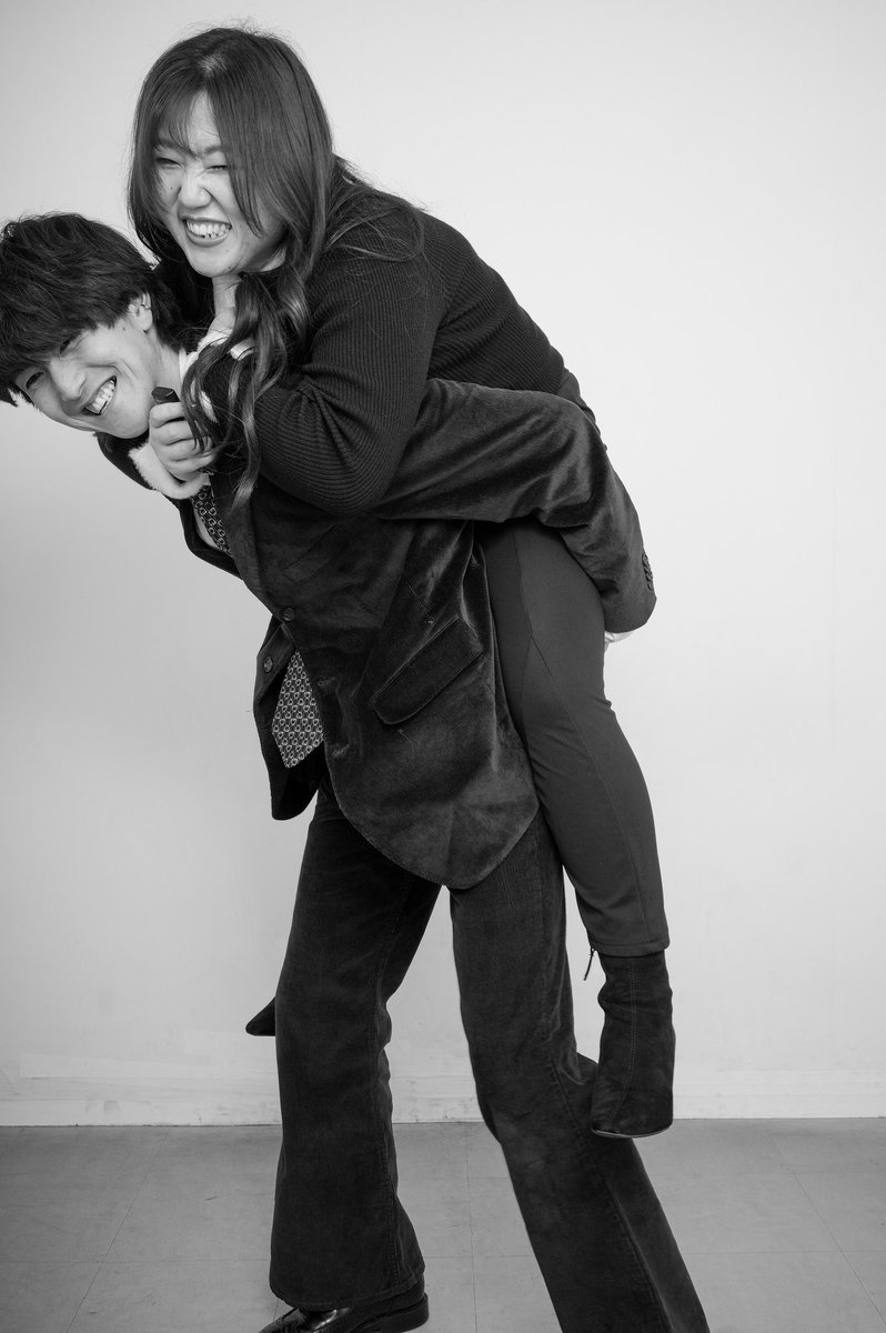 eee_jo1's tweet photo. 【ご報告】
この度、お付き合いしていた純鶴JAMの
なあみさんと入籍致しました！

これからもJO1を死ぬまで愛する
JAM夫婦をよろしくお願い致します🙇

最後の写真はバジーノイズ風🤣 https://t.co/VqV8Vo90lX