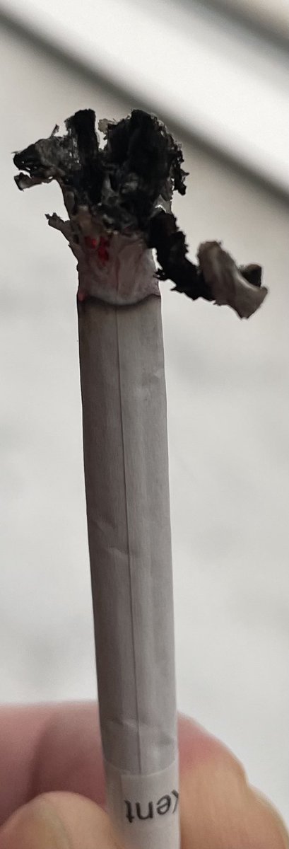 Sigaranin icinden ejderha cikti🧐