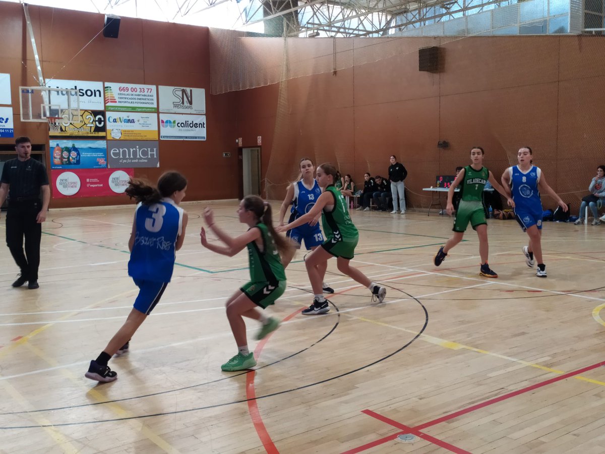 BasquetRibes's tweet photo. 🟦⬜ PREINFANTIL FEMENÍ @TempsdeLleure1
«Finalitzem la primera fase amb una nova victòria. Sortim concentrades i sent conscients que no seria fàcil. Partit força igualat en el marcador (...)».
#basquetribes #adnribes #spribes #esportribeta
@santperederibes @CBViladecans https://t.co/yVswuIfoUE