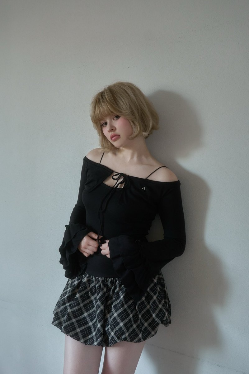 トップス andmary Maddie mellow ribbon set Maddie mellow ribbon set color gray/black ¥9900-tax in 薄く