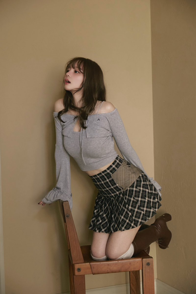 トップス andmary maddie mellow ribbon set Maddie mellow ribbon set color gray/black ¥9900-tax in 薄く