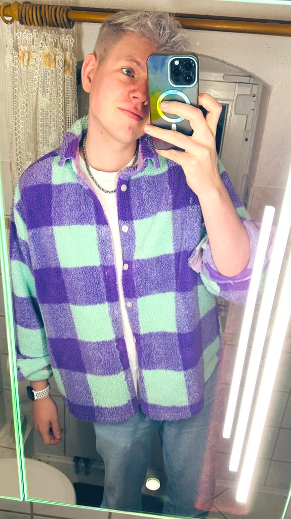 ChristmasTimeAtFamilysPlace-Selfie