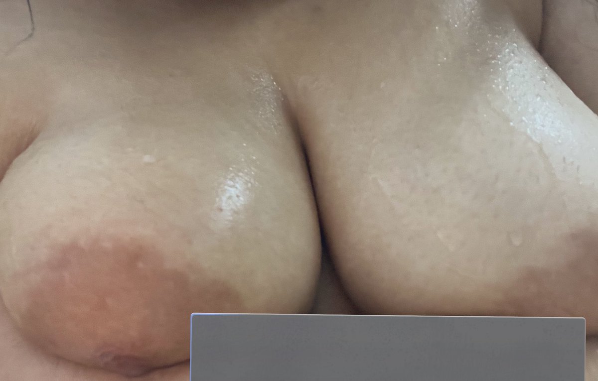 好久不见😚最近超想谈恋爱 谁当我男朋友我将天天缠着他要😋 #母狗 #发骚 #揉逼 #粉逼 #约炮 #婊子 #bbw #奶子 #女菩萨 #想被操