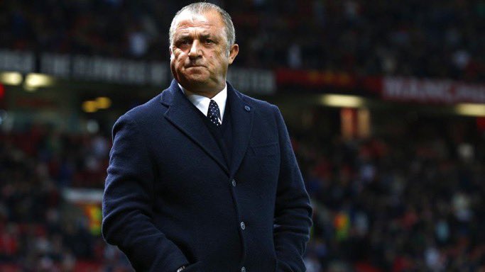 #SonDakika | Al Shabab, Fatih Terim ile 6 aylık anlaşmaya vardı.

Terim, Suudi kulübünden 1.6 milyon dolar ücret kazanacak. (Yağız Sabuncuoğlu)