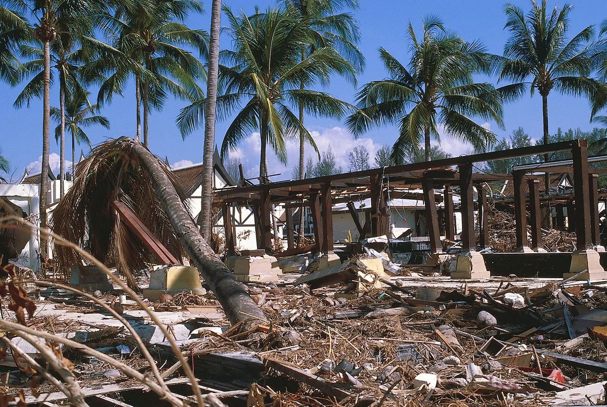 BritGeoSurvey's tweet image. Boxing Day 2024 marks 20 years since the Indian Ocean earthquake and tsunami. 

Prof David Tappin reflects on the disaster, what we have since learned and the advances that have been made in an attempt to mitigate the threat of tsunamis.

bgs.ac.uk/news/twenty-ye…