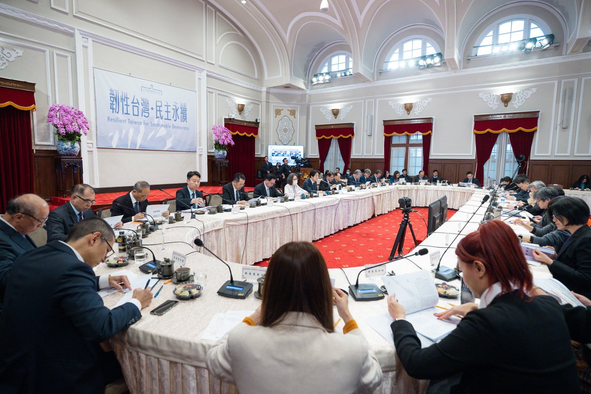 ChingteLai's tweet photo. At the 2nd Whole-of-Society Defense Resilience Committee meeting, we conducted tabletop exercises to enhance natural disaster &amp; emergency readiness. The more resilient #Taiwan becomes, the better we can coordinate with our international partners in facing various challenges. https://t.co/htfWLEQjxL