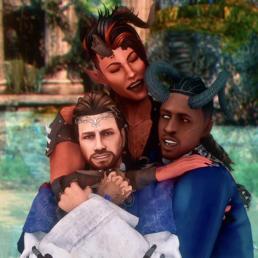 @PRlDEOFTHECOAST Ohh finally someone shared the same vision🥹 *nsfw sims ...