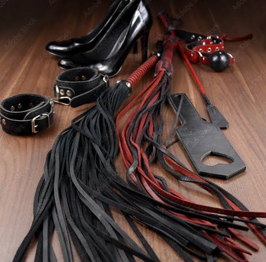 OMowerey7's tweet image. Bdsm materials ☠️