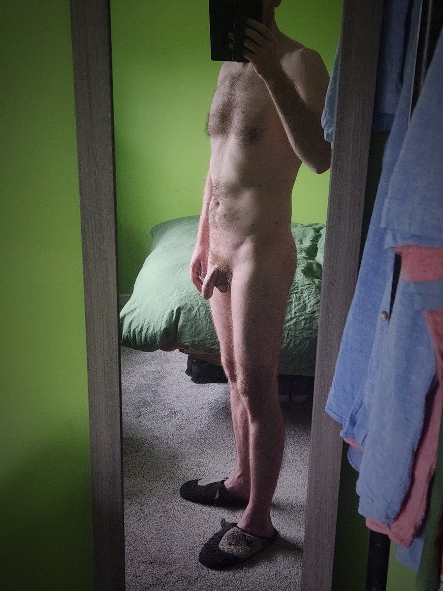 madcapcolobus's tweet photo. Xmas Day outfit

#gay #cock #gaycock #cockflash https://t.co/BL9oFIP2qq