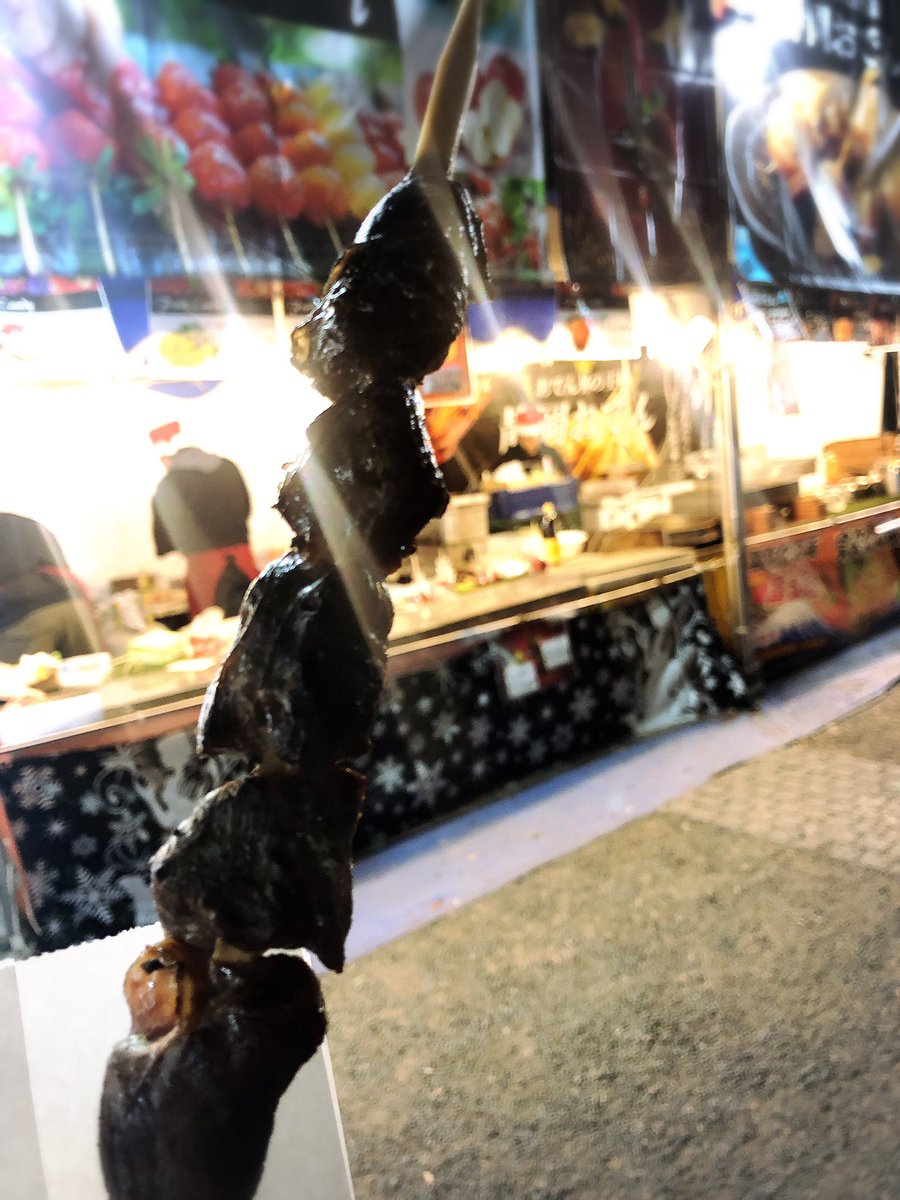 purin_darumode's tweet photo. 社会人初クリスマスは仕事終わりに原宿で同期と肉���べてたら終わりました https://t.co/Cu9DPqNGkw