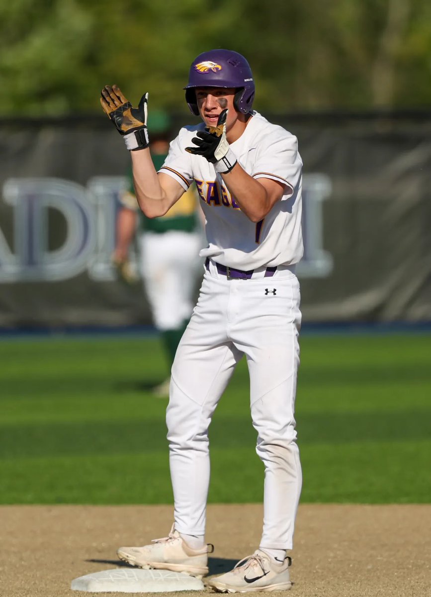 Jen fitch tweet media