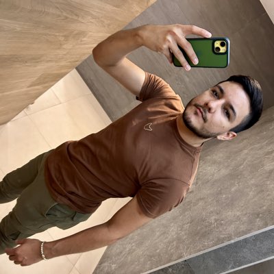 VctorGarcete4's tweet photo. #NuevaFotoDePerfil https://t.co/db1H6WOTuz