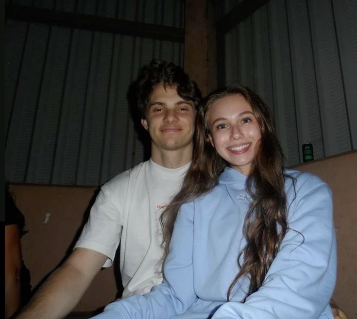 folkwh0ran's tweet photo. i aspire to have what lily and oscar have https://t.co/LeqCmeFUQc