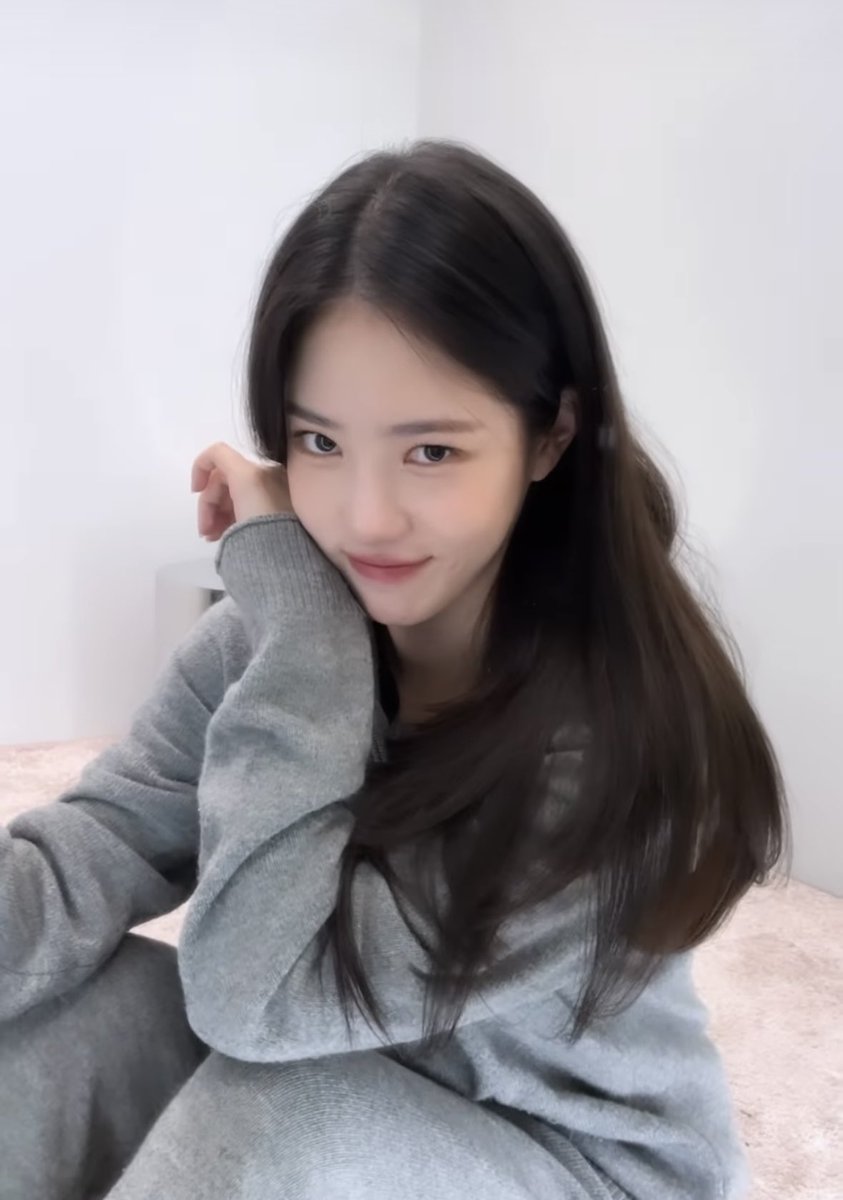 오빛나 tweet media