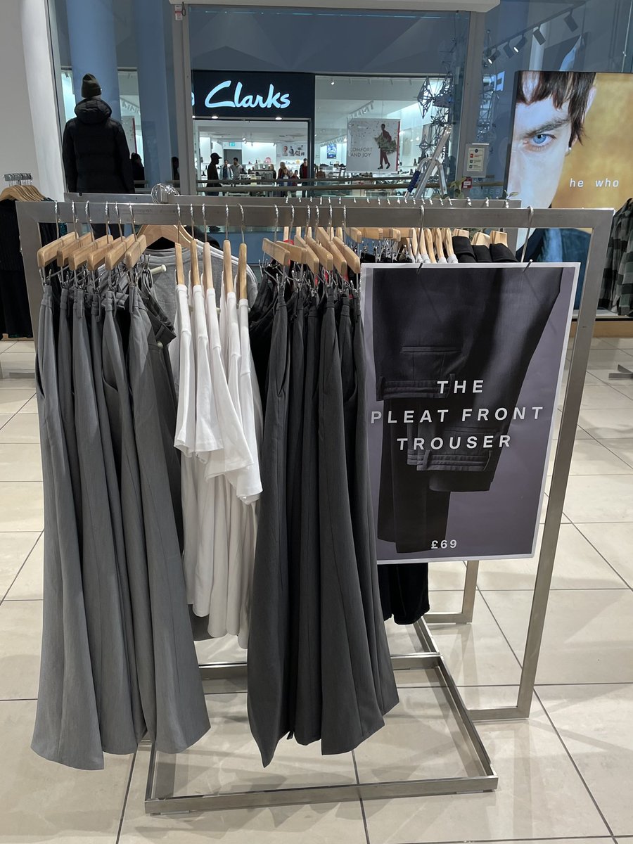 Out Boxing Day shopping and spotted some of my Still life photos for <a href="/FCUK/">French Connection</a> 

Styled by Gabrielle Stival 
Graphic Design by Anu Shah 
Lighting &amp; Photography by Me 

#Stilllife #Fashion #POS