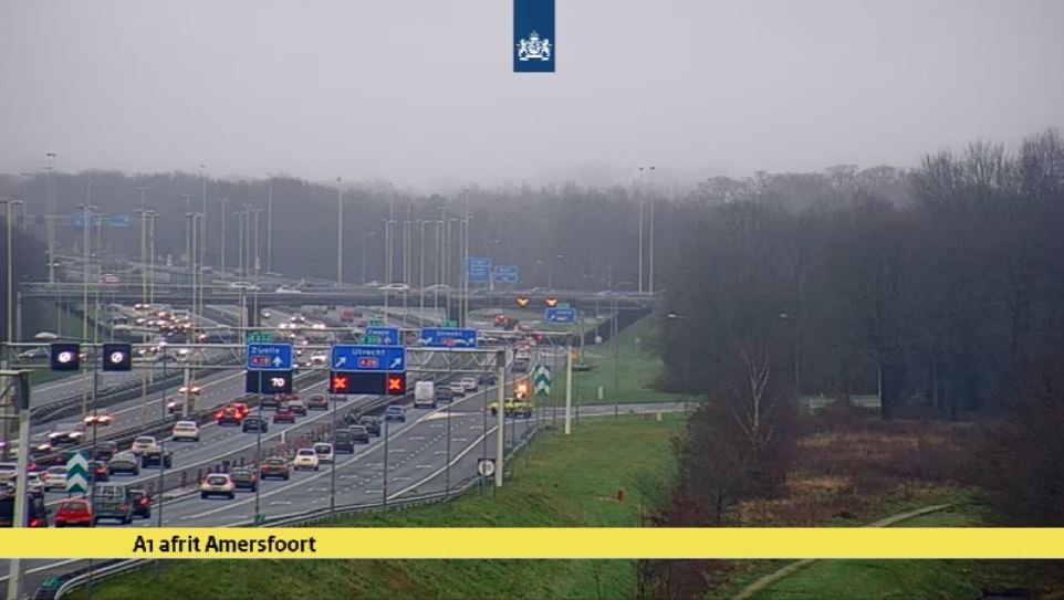 Vertraging op A1 na ongeval bij knp. Hoevelaken