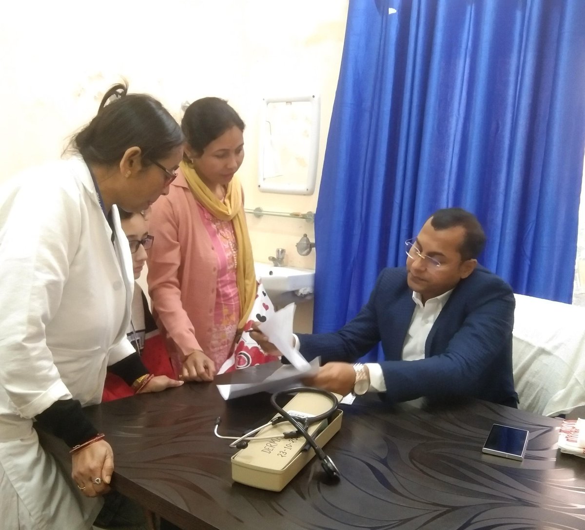 The Neurosurgery OPD at TMCH has been inaugurated on 26/12/2024 in the presence of Principal cum Chief Superintendent, Medical Superintendent,Dr. Manash Bora, Mch (Neurosurgery) of Tezpur along with Senior faculties of TMCH.