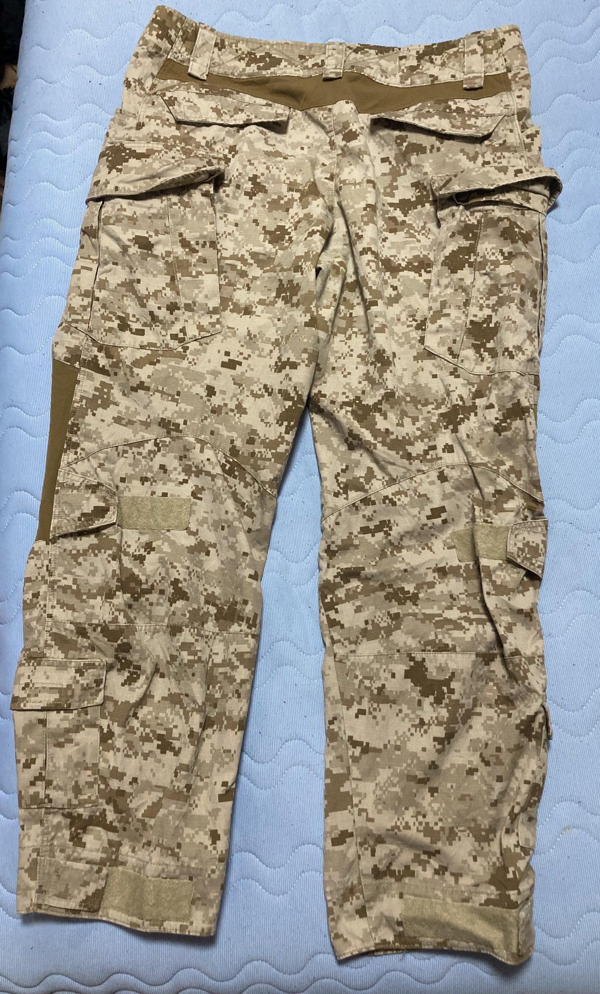 ま*る様 EMAPO AOR1 コンバットパンツ NAVY CUSTOM DEV ま*る様 EMAPO AOR1 コンバットパンツ NAVY CUSTOM DEV - メルカリ