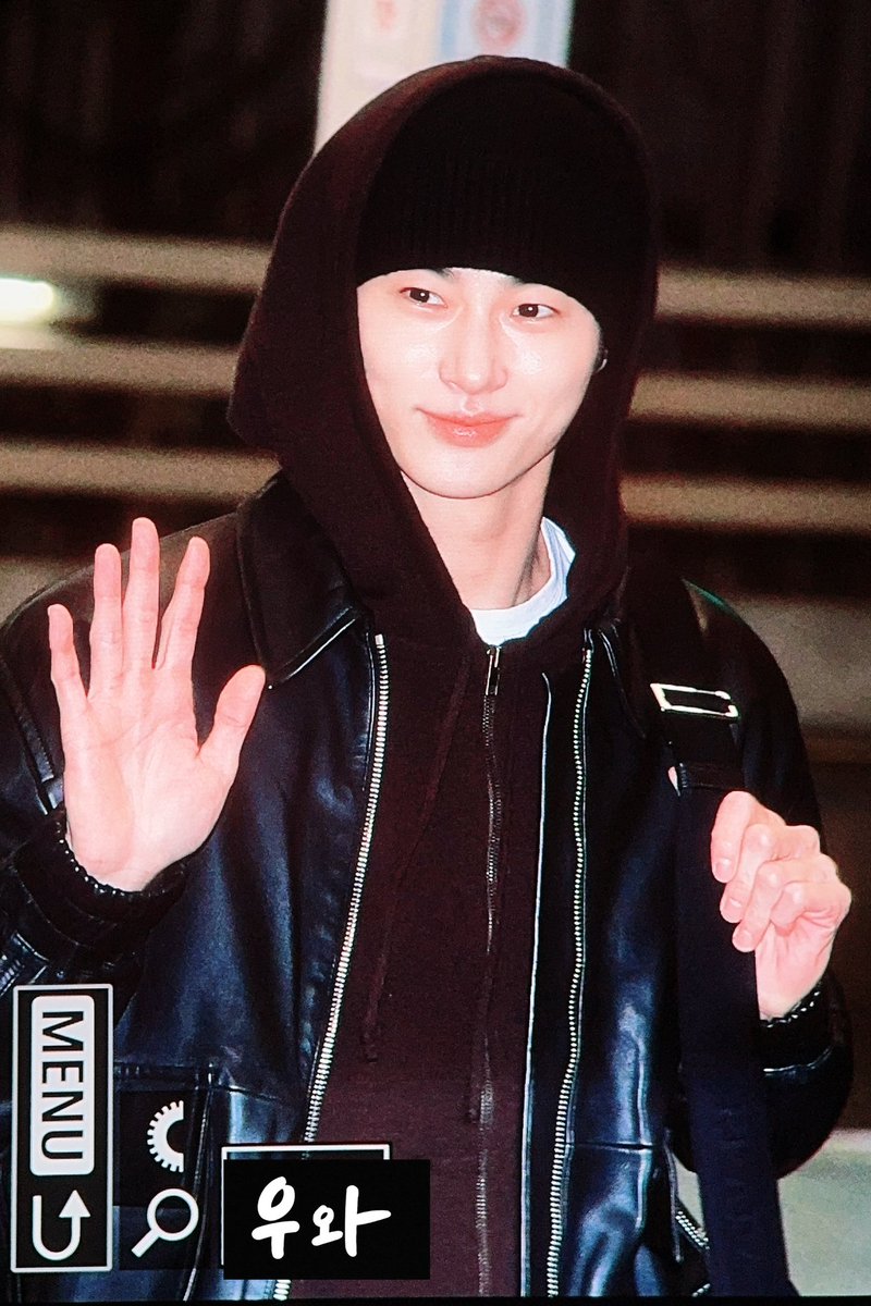 우와🧢 tweet media