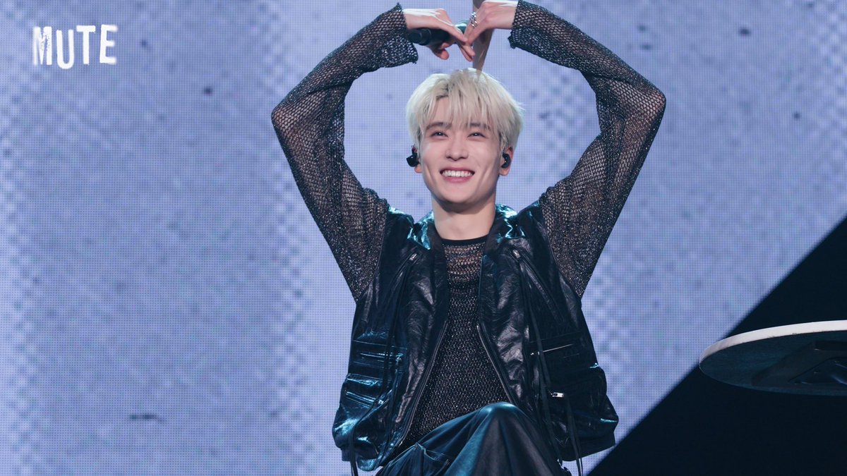 NCTsmtown's tweet photo. FAN-CON Rehearsal &amp; Concert Day 1 &amp; Day2 Behind | Ep 2 | 2024 JAEHYUN FAN-CON ⟪Mute⟫

https://t.co/WPl5uM59zi 

#JAEHYUN #재현 #Mute
#JAEHYUN_Mute
#NCT #NCT127 https://t.co/oL62hox2cE
