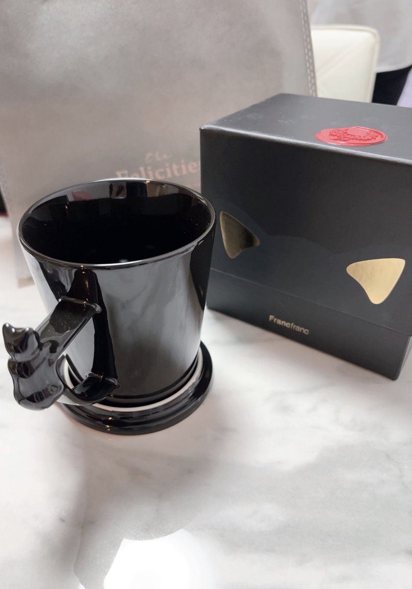 温泉寿司さんから誕クリプレゼント貰った❕可愛すぎるしオシャレすぎ💃 