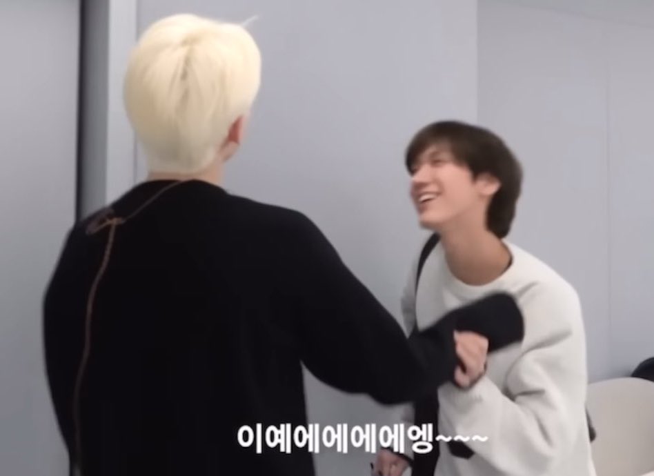 กูว่าแจเตนไม่ใช่แค่พี่น้องละ แปลกๆ