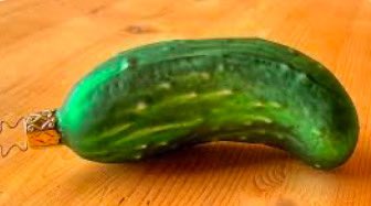 GermanyPacific's tweet image. 🎄 Did you know? German 🇩🇪Christmas traditions are full of charm and fun:
•Krampus scares naughty kids 👹
•We hide a pickle ornament 🥒 on the tree 🌲 for luck!
•The Advent calendar &amp;amp; Christmas markets? All started in 🇩🇪

#ChristmasTraditions #GermanChristmas