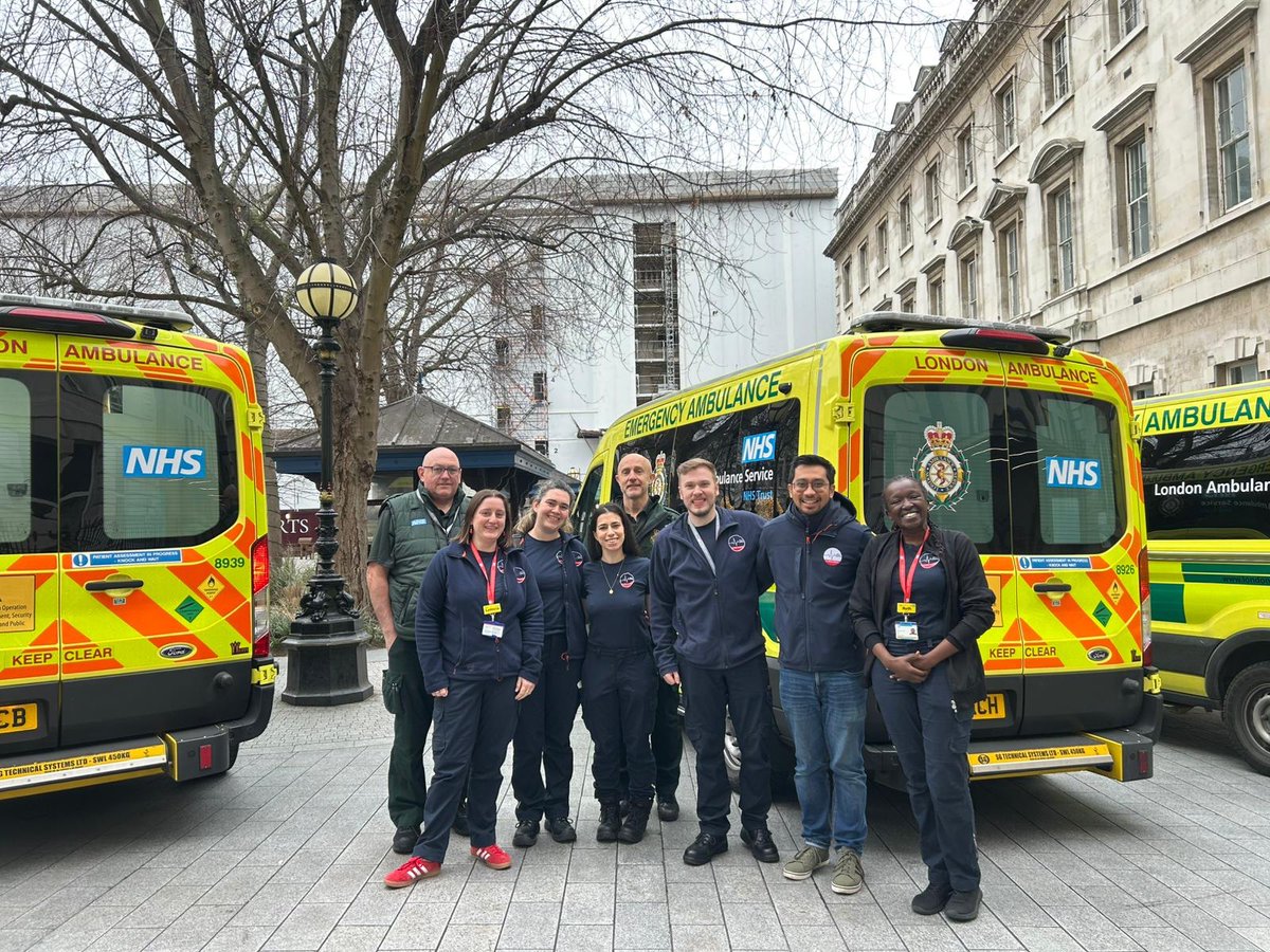 Our teams remain operational 24/7 throughout the festive season! 🎄 A huge thank you to everyone for their hard work and dedication. 💙 #ACCESS #ACCTS #NHSL #LAS