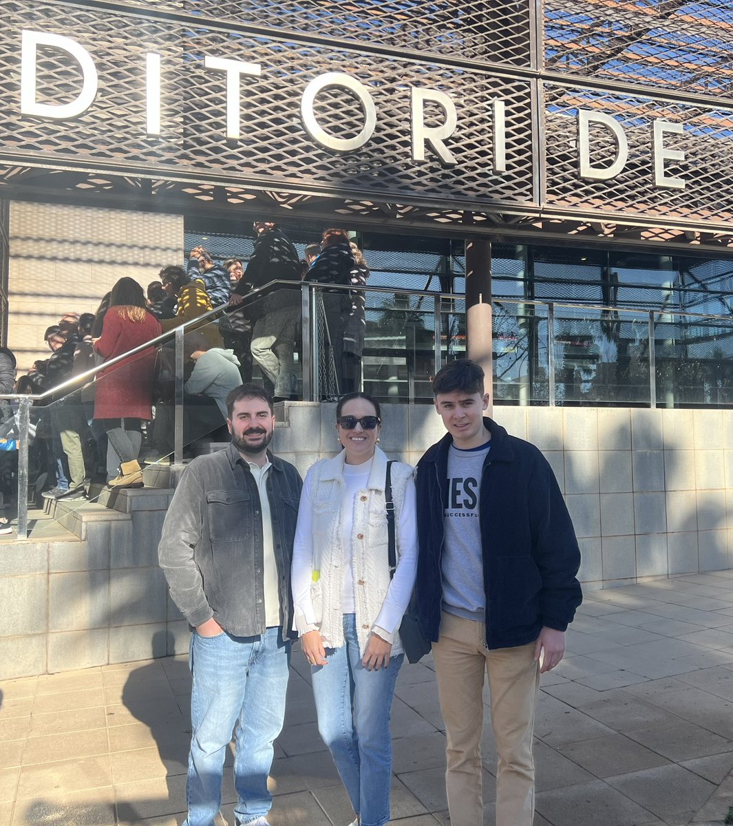 psoemanacor's tweet image. 🩰🤝🏻 Sempre al costat de la dansa.

❤️✨ Avui hem assistit a la concentració silenciosa en suport de la dansa. Apostam per un municipi amb espais culturals oberts i accessibles per a tothom.

#Dansa
#Manacor
#OrgullDePoble