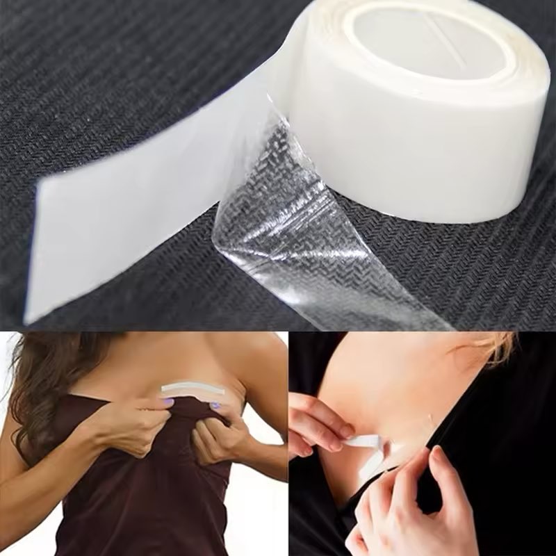 DiMichellyy's tweet photo. Só queria que alguém me falasse onde acha aquelas fita de colocar no peito aqui em itz, tanto pra levantar qt pra pra prender na roupa… Mas, a transparente, não a marronzinha ( se souberem da marrom tbm aceito.

Tipo essa https://t.co/LlvO4z1CuH