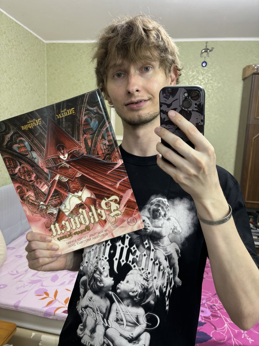 ivan666vampire's tweet photo. 🦇Finally the continuation of my favorite🖤 vampire comics came in my language 🦇 #requiemchevaliervampire  #requiemvampireknight  #vampirecomics #olivierledroit #vampire  #vampire #vampireaesthetic #vampireart #gay #goth  #gothgay  #gothaesthetic  #gothic https://t.co/LZaY3G0u7I