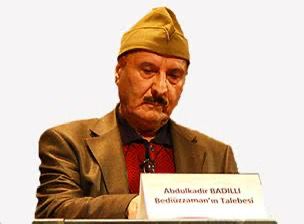 Badıllı aşiretinin büyüklerinden Abdulkadir Badıllı ağabeyimizin Rahman'a yürüyüşünün seneyi devresinde aşiretimiz ve ailemiz olarak kendisini rahmetle anıyoruz. Aşiretimizin başı sağ olsun.
Abdulkadir Badıllı ağabey ve diğer tüm ölmüşlerimizin mekanı cennet olsun.