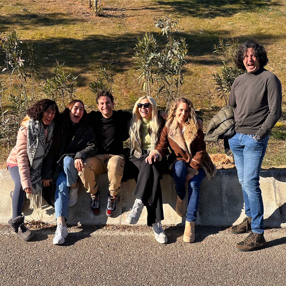 CantaJuegos's tweet image. ¡Ven a celebrar la Navidad cantando y bailando nuestros #GrandesÉxitos! 🥳

Os esperamos hoy en #Toledo en el #PabellónDeDeportesJavierLozano a las 16:30hs y 19:00hs. Toda la info en nuestra web oficial ✅ 

¡Nos vemos esta tarde amig@s!  

#CantaJuegos #CantaJuego #Gira2024