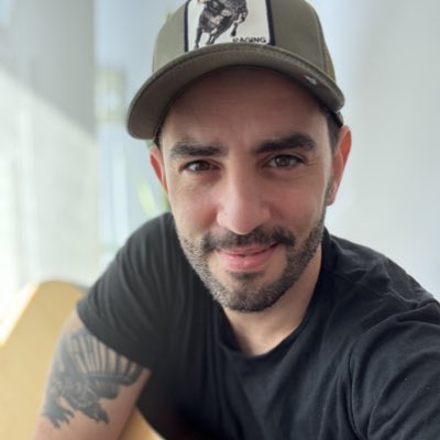 pablodesantis's tweet image. #NuevaFotoDePerfil