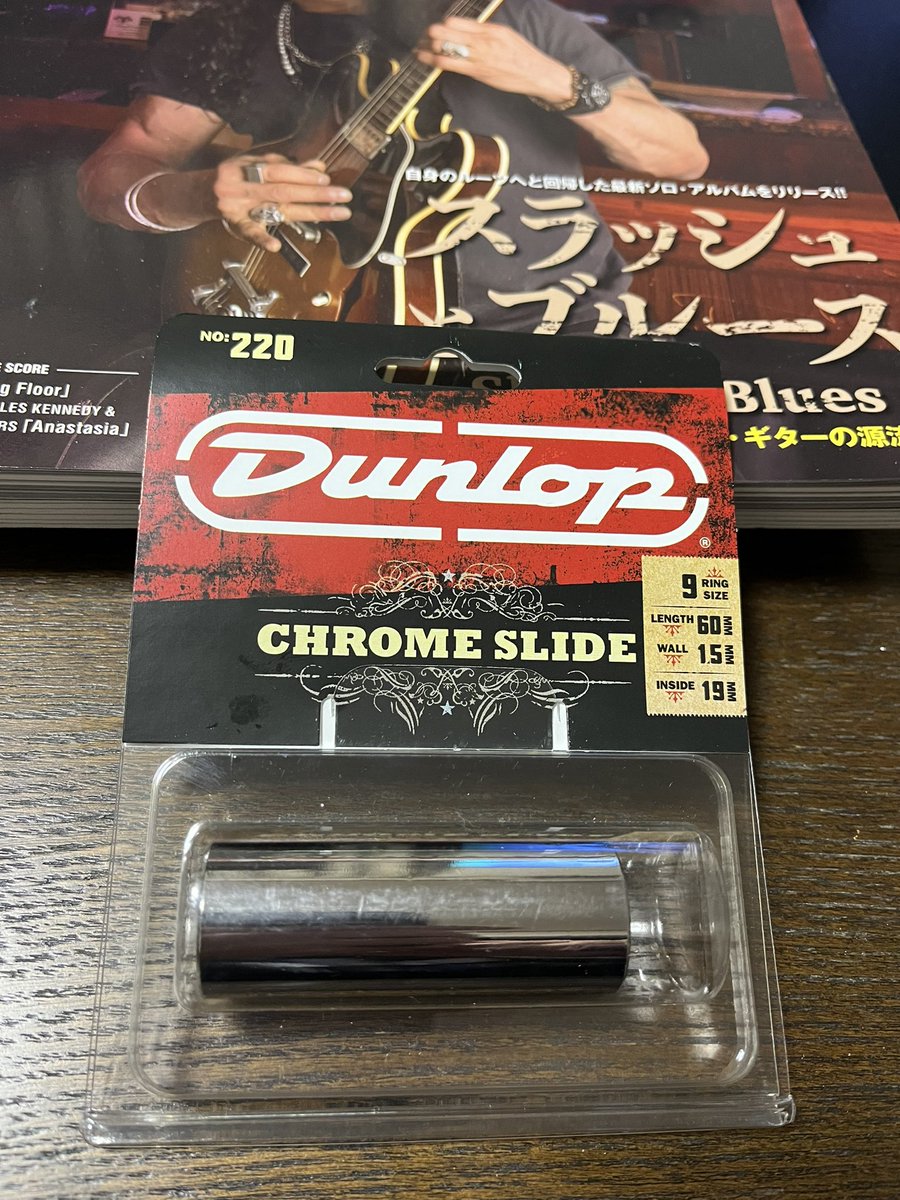 nao_shapes's tweet photo. #SlideBAR 🎸🥺デシ
steel製は guitarにひっつき😆マス
#スライド奏法 は、オープンGが
良いラシィ👍
レギュラーから6、5、1弦を1音
落として下さい。。🐈⬛🐾🐾 https://t.co/c0C2jjOqwH
