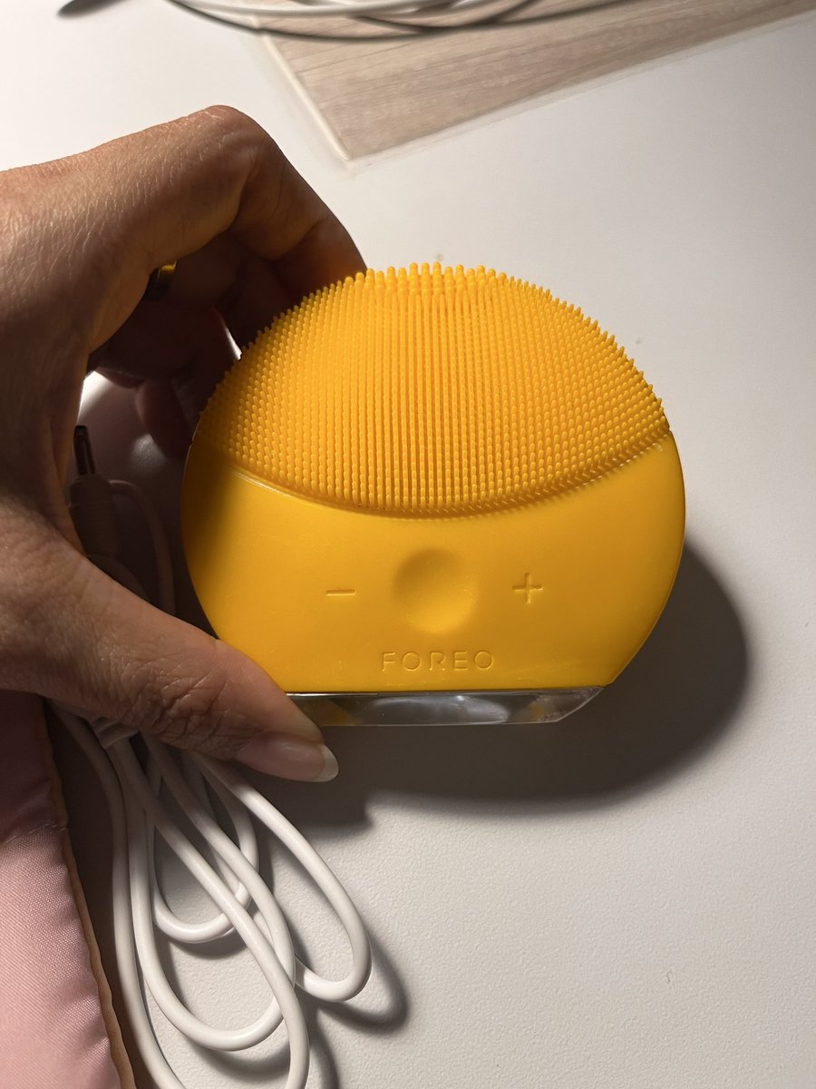 kratairapx's tweet photo. ส่งต่อ Foreo Luna mini 2 สีเหลือง 🌻
📦 650฿ รวมส่ง
ตัวเครื่องแท้จาก USA ไม่ค่อยได้ใช้งาน มีสายชาร์จครบ ไม่มีกล่อง
#ส่งต่อforeo #ส่งค่อสกินแคร์ #ส่งต่อคสอ #ส่งต่อสกินแคร์ #ส่งต่อสกินเเคร์มือ2
#Foreo #Foreoมือสอง #ส่งต่อ #เครื่องล้างหน้ #ForeoThailand https://t.co/O6dC9cpsOR
