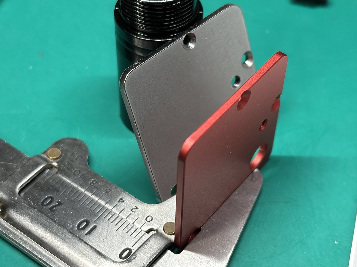 JLCCNC でA6061の1.6mmの板を