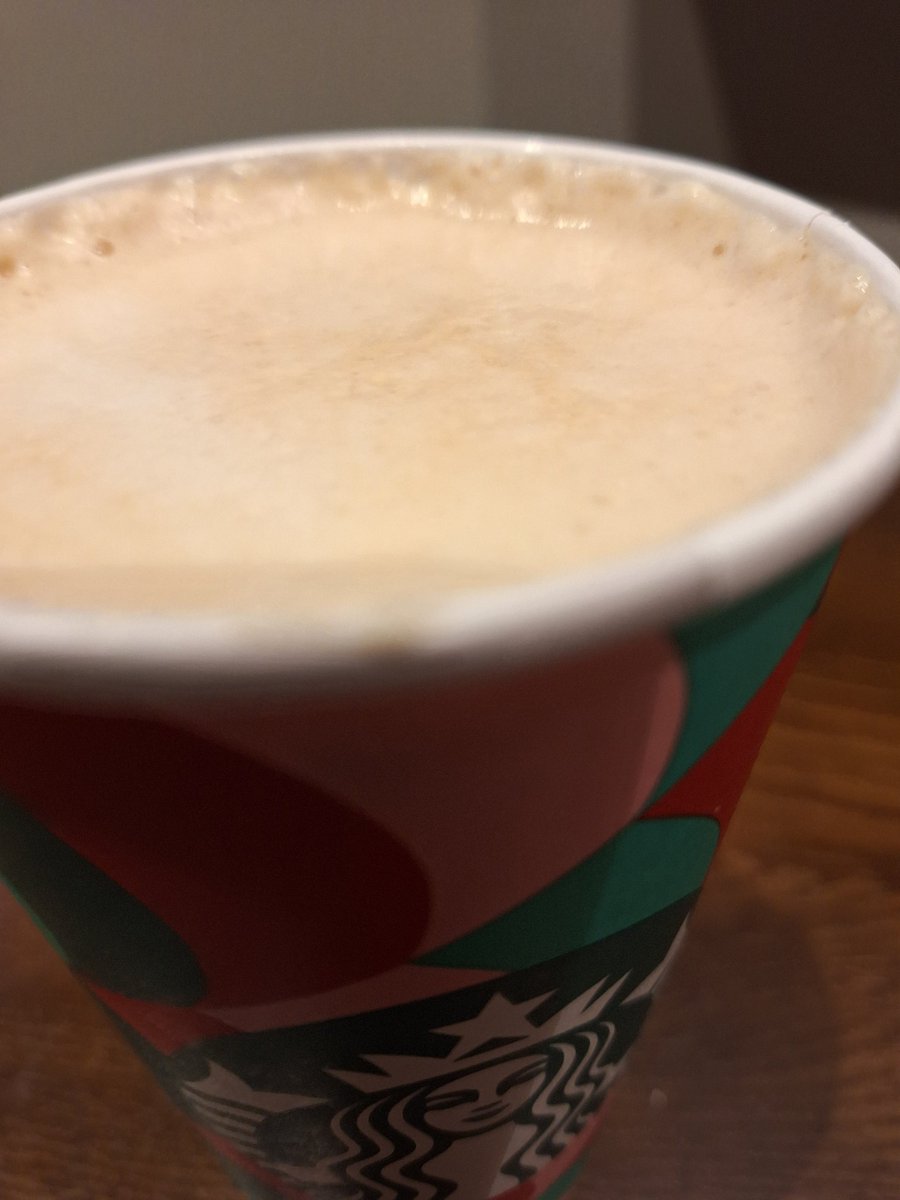 RaymondStern4's tweet photo. @dclynick66 #redcupstarbucks #chestnutlatte @Starbucks early start on Thursday morning also slightly 🌧 outside https://t.co/r5z8fIzaBU