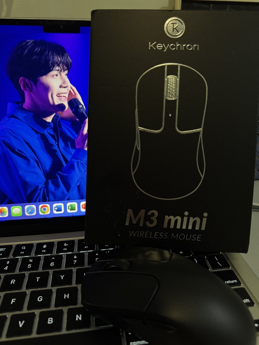 BarbzzK's tweet photo. 4. Keychron M3 Mini

I would never buy anymore Logitech after discovering this. I struggled so much with my previous mouse on a Macbook. THIS saved my ass lol. Pretty steep price but definitely worth every penny! 

https://t.co/tjf9LJjH0F https://t.co/mdfq7QOa4O